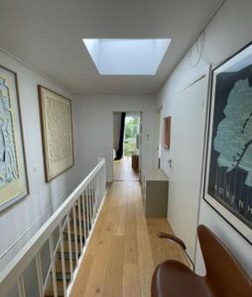 Three Floors - With Four Br In The Lejlighed
